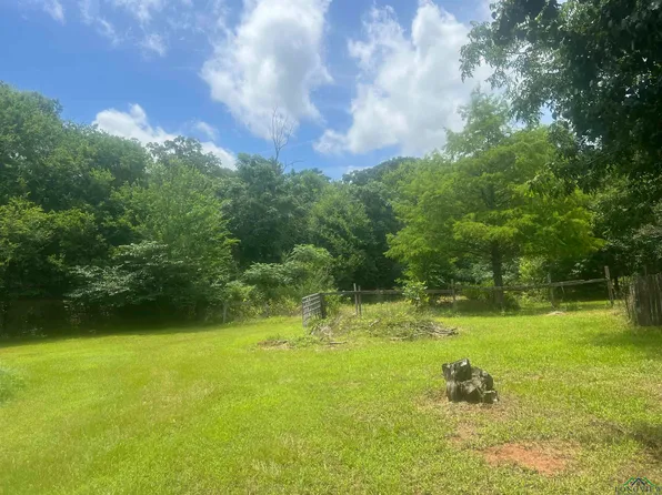 Country Club Rd, Gladewater, TX 75647