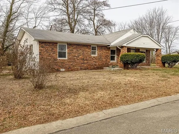 260 N Sloan St, Lebanon, MO 65536