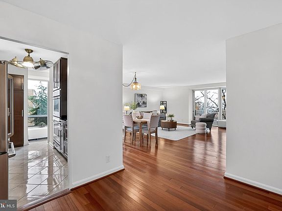 2nd image of 1435 4th St SW APT B511