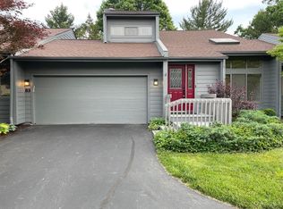 83 Carpenters Rdg, Cincinnati, OH 45241