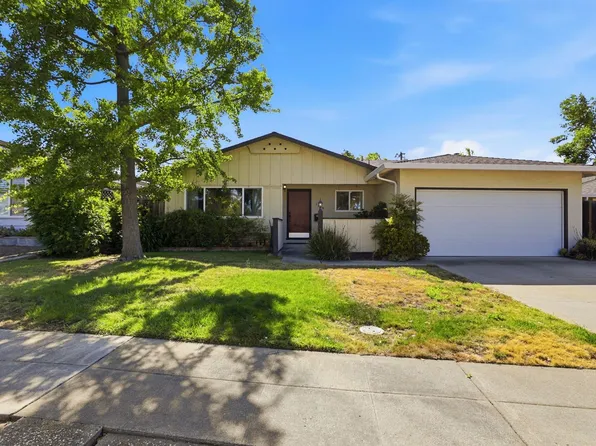 1563 Murre Ln, Sunnyvale, CA 94087