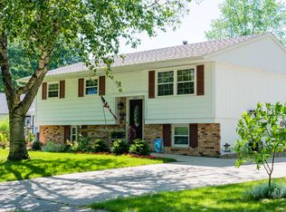 2403 W William St, Champaign, IL 61821