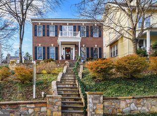 308 N View Trl, Alexandria, VA 22301