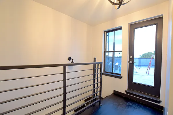 Rented by Jankos Group LLC | media 14