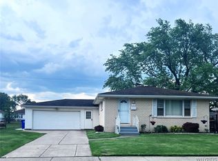 155 Leocrest Ct, Buffalo, NY 14224