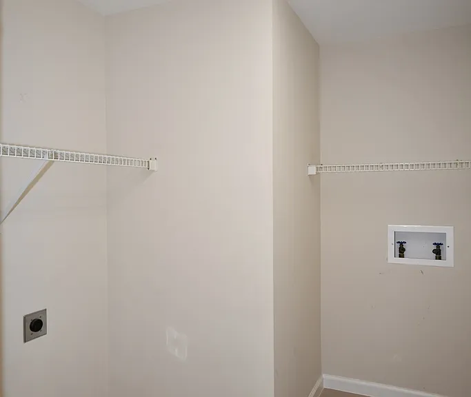 1137 Thomas Ln #B — Photo 8