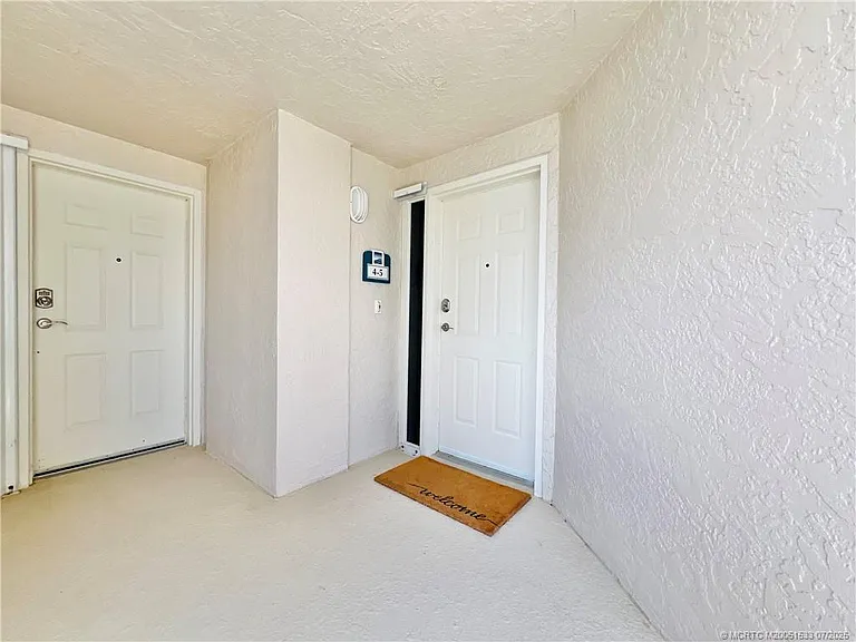 5051 N Highway A1A #4-5 — Photo 2