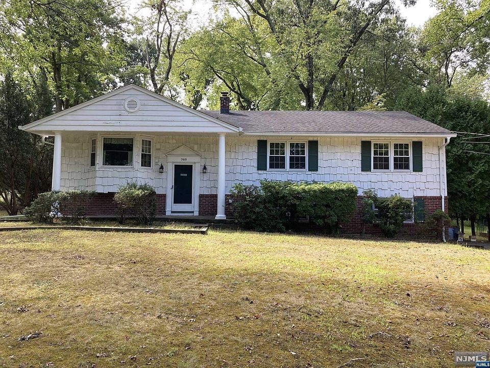 1st image of 560 Bernita Dr