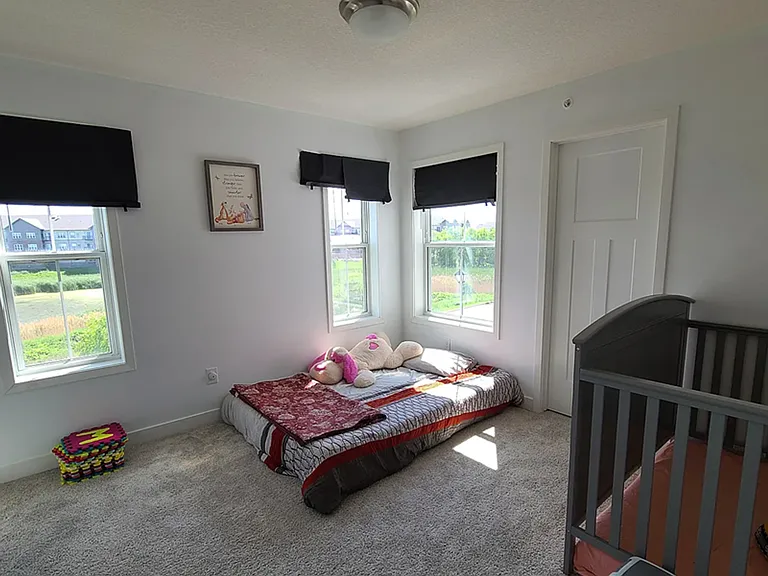 7254 Yellowstone Ct N — Photo 20