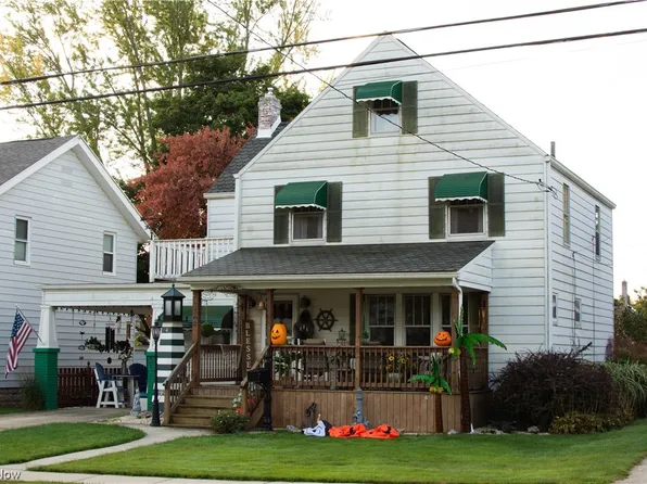 1208 Sackett Ave, Cuyahoga Falls, OH 44223