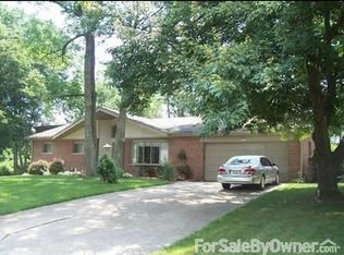 121 Summit Dr, Crestview Hills, KY 41017