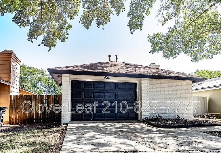 9631 Ivy Bend St — Photo 2