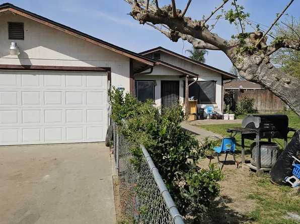 259 E Evening Glow Circle, Reedley, CA 93654
