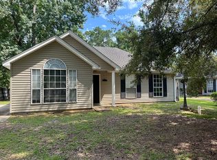 2099 Dupre St, Mandeville, LA 70448