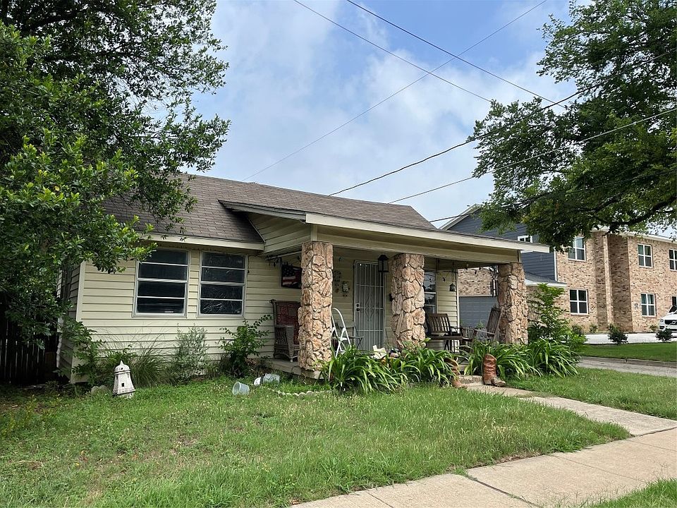 1st image of 1106 S Mesquite St