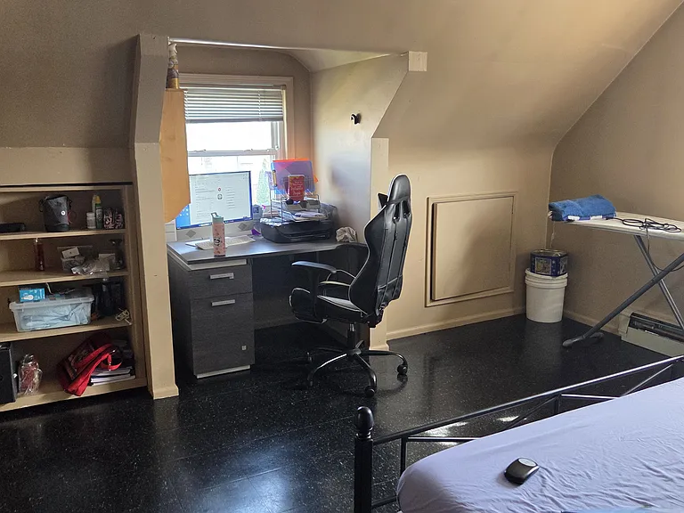 41 Ontario Ave — Photo 10