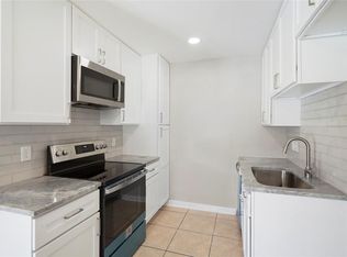 2526 Appian Way #4, New Caney, TX 77357