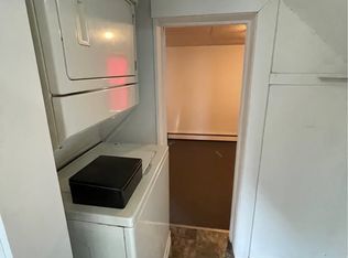 731 York Ave #1, Saint Paul, MN 55106