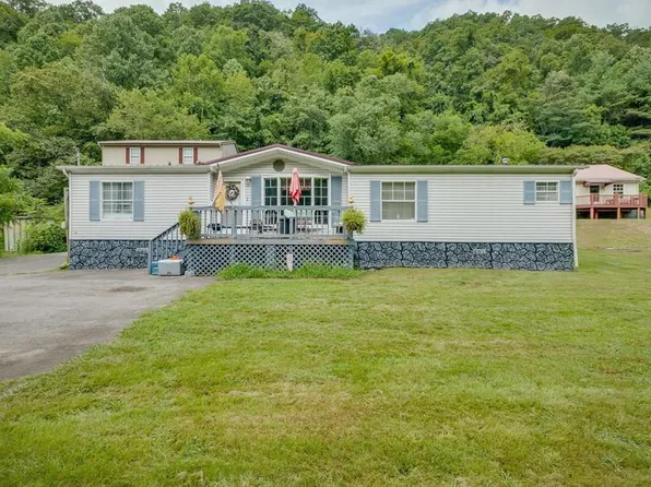 2497 Slate Creek Rd, Grundy, VA 24614