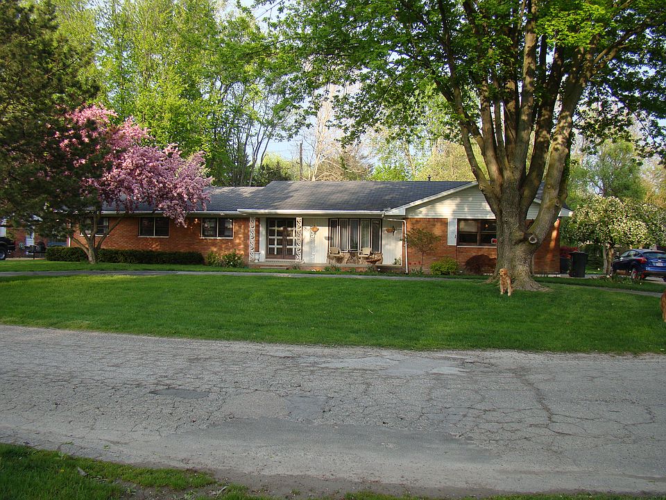 1st image of 38740 Elmite St