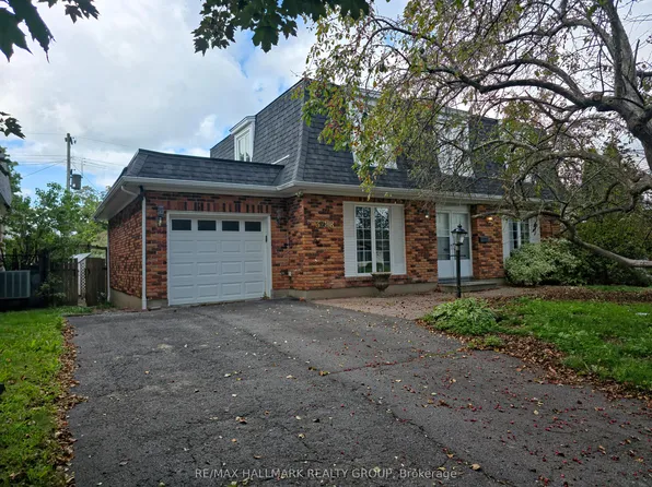 3288 Clearwater Cres, Ottawa, ON K1V 7S2