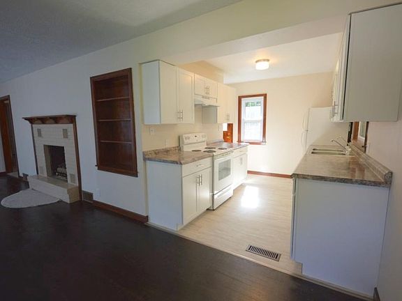 4th image of 1120 Worthmore Ave