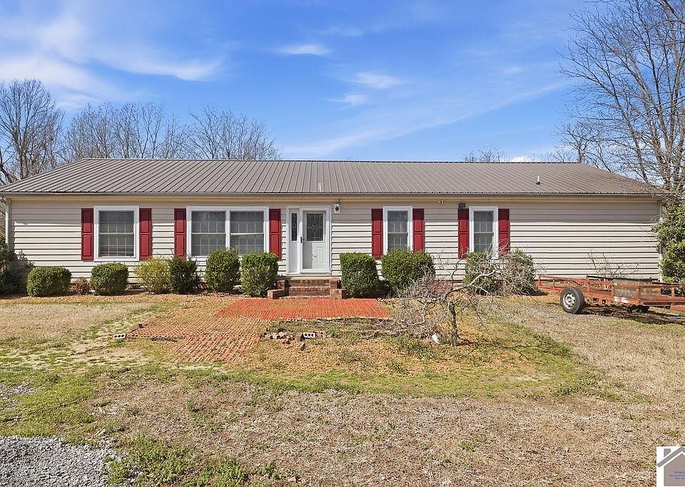 1st image of 565 Martin Rd