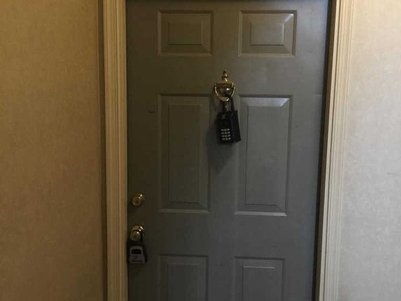 3rd image of 12101 Greenwood Ct APT 101