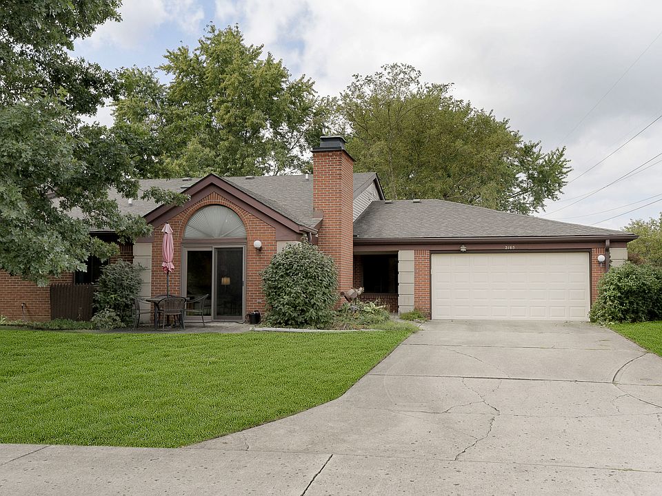 1st image of 2165 Emily Dr
