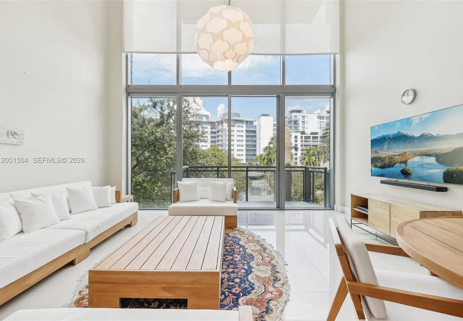 Terra Beachside Condo — Photo 2