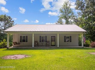 102 Hilltop Ridge Dr, Jacksonville, NC 28540