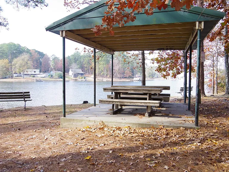 1331 Camping Rd — Photo 36