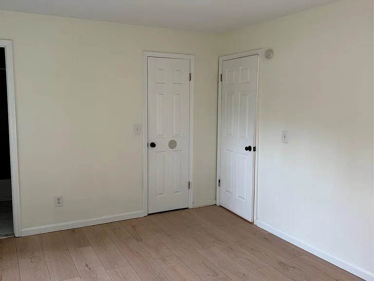 2 Lexington Hl #10 — Photo 22