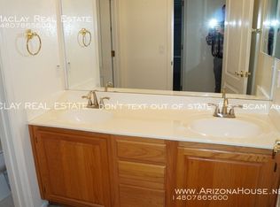 2744 E Amberwood Dr, Phoenix, AZ 85048