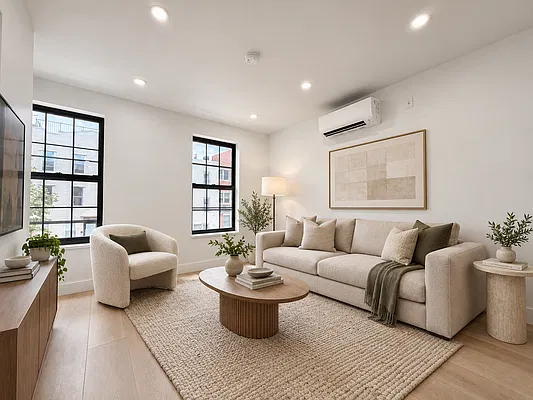 Living room, photo 1