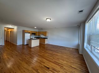 939 W 18th St #2, Chicago, IL 60608