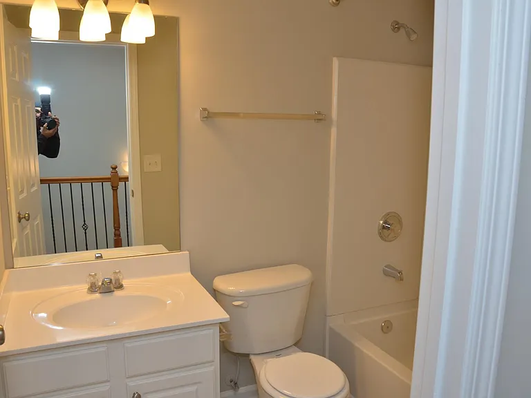 Guest Bath room with Shower and Tub Combo