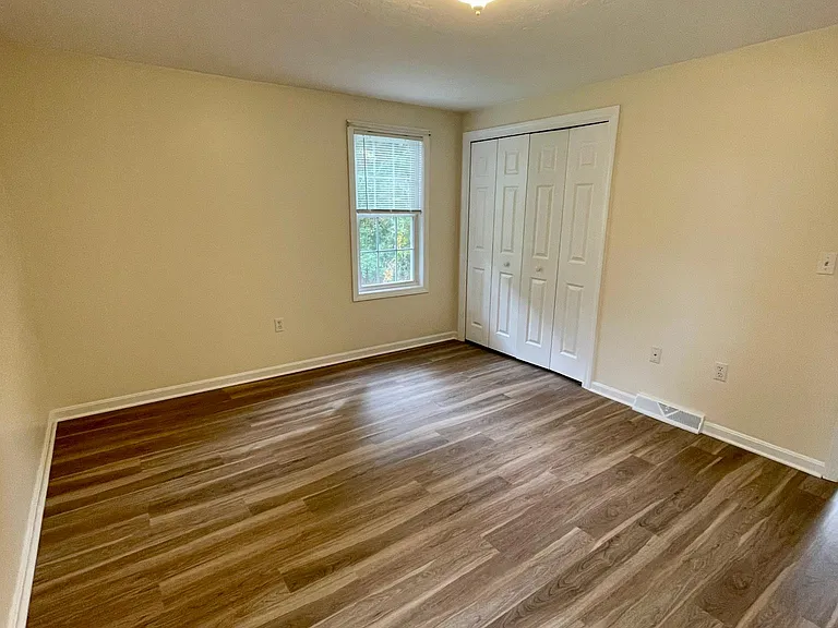 7 Prospect Ave #R — Photo 10