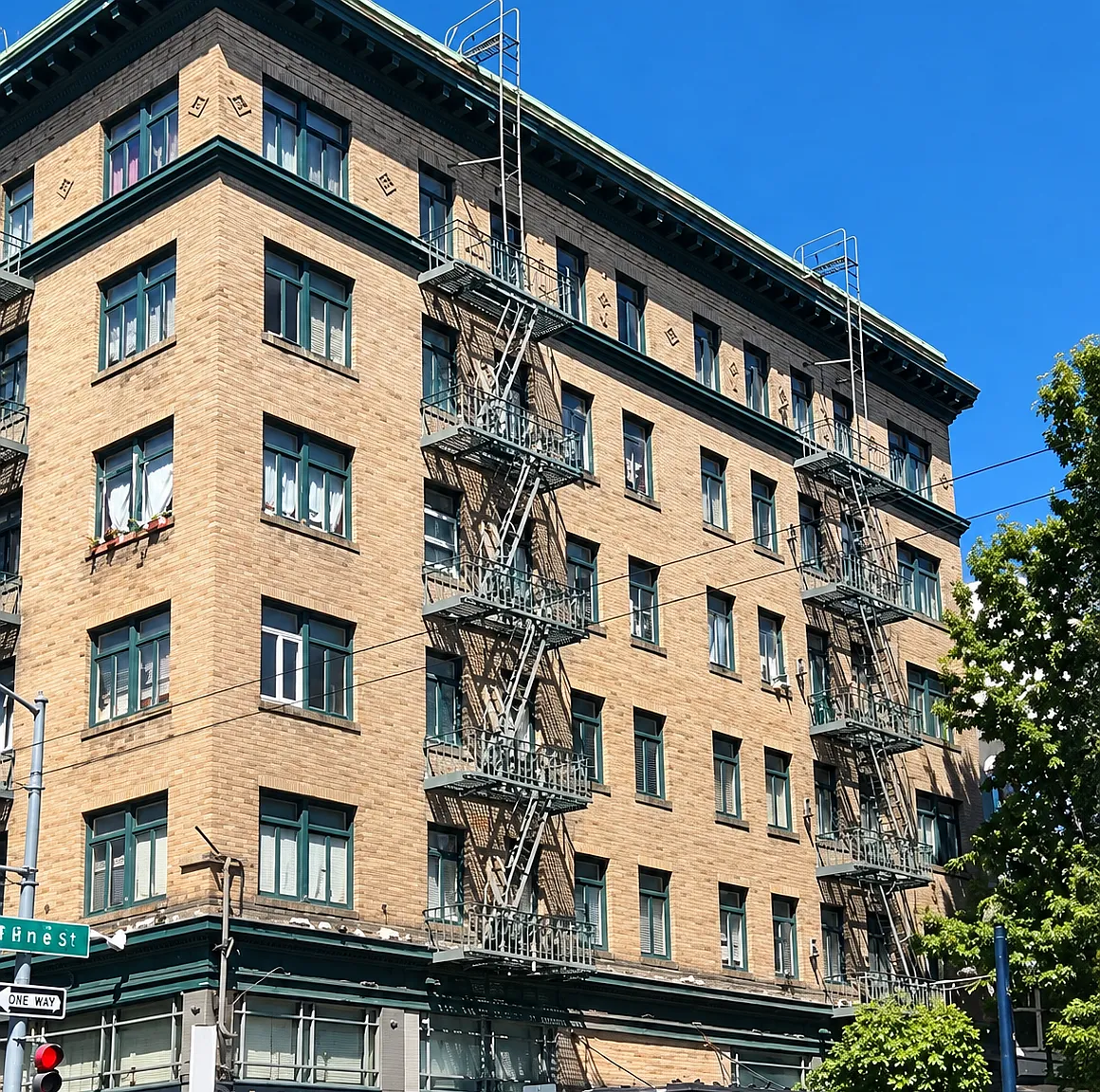 205 Jones Street — Photo 1