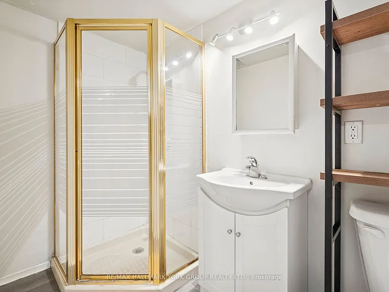 351 Winnifred Dr #EAST — Photo 8