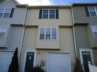 95 Mistala Ct, Inwood, WV 25428