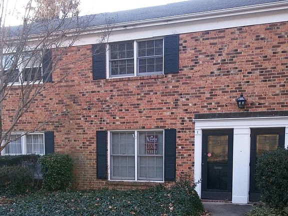 2nd image of 2831 E Tully Sq