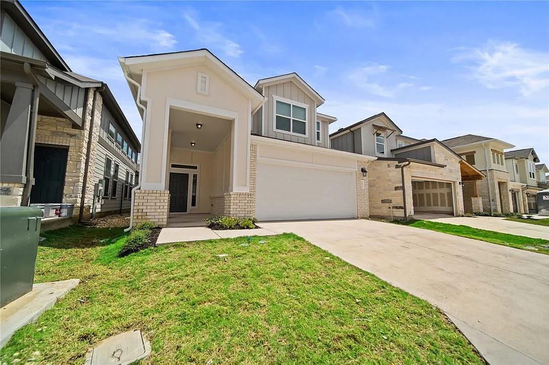 3 bed, 2.5 bath, 1900 sqft, $2,700 — Photo 3