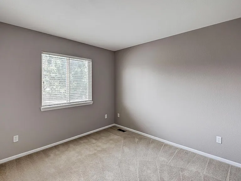 9741 Saybrook St — Photo 10