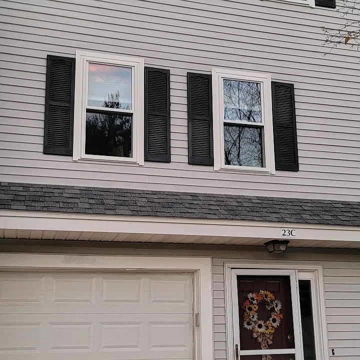 23 W Hill Dr #23C
