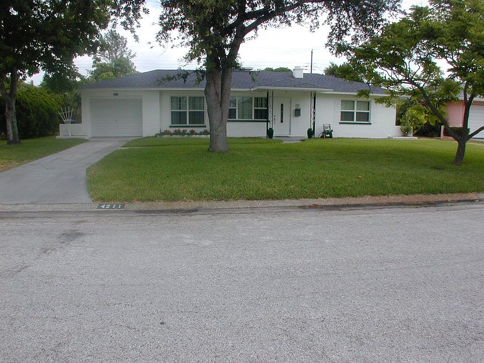 1st image of 4211 Yardley Ave N