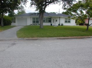 4211 Yardley Ave N, Saint Petersburg, FL 33713