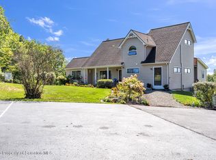 408 Rattle Snake Hill Rd, Meshoppen, PA 18630