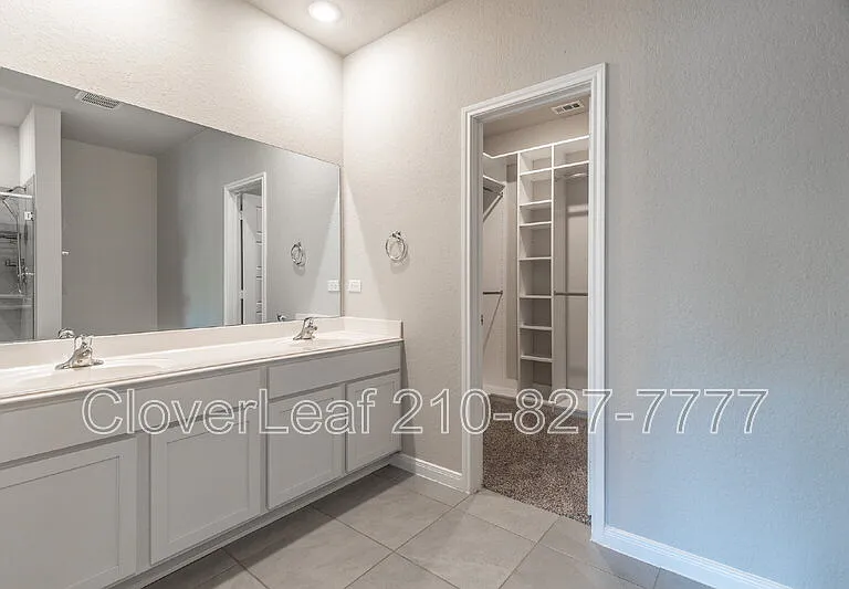 940 Windflower — Photo 23
