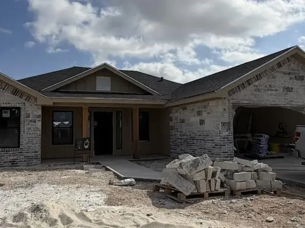 3120 Maplewood Dr, San Angelo, TX 76904